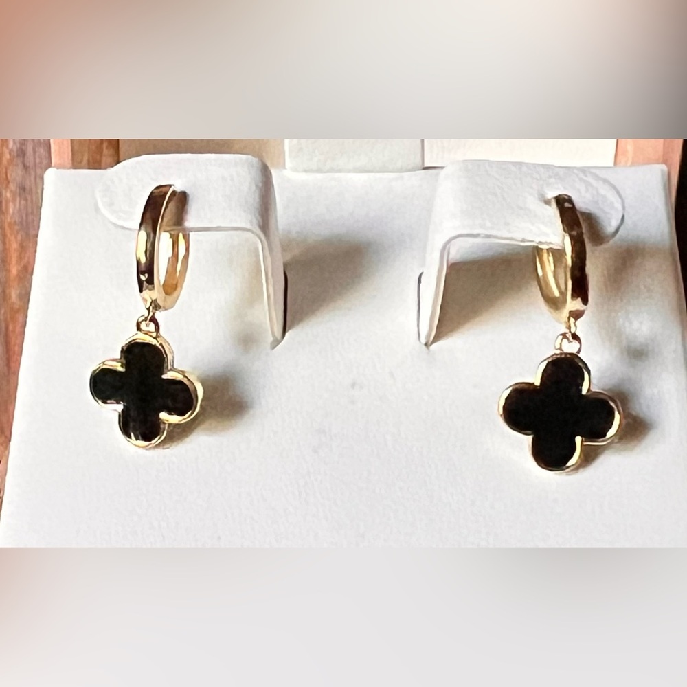 Rachel Zoe - 14k Gold Plated Huggie-Style Clover Drop Earrings